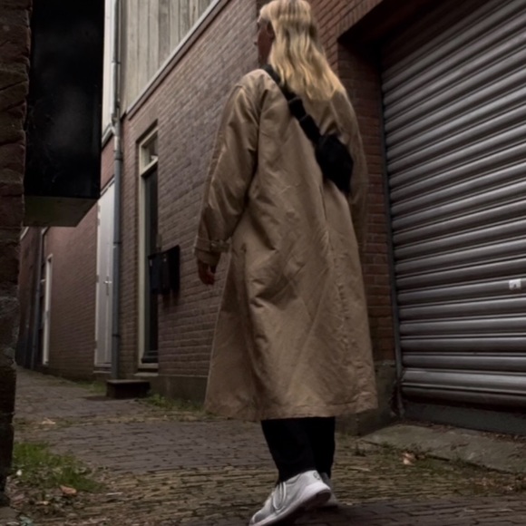 Arket Trench Coat - Picture 4 of 5